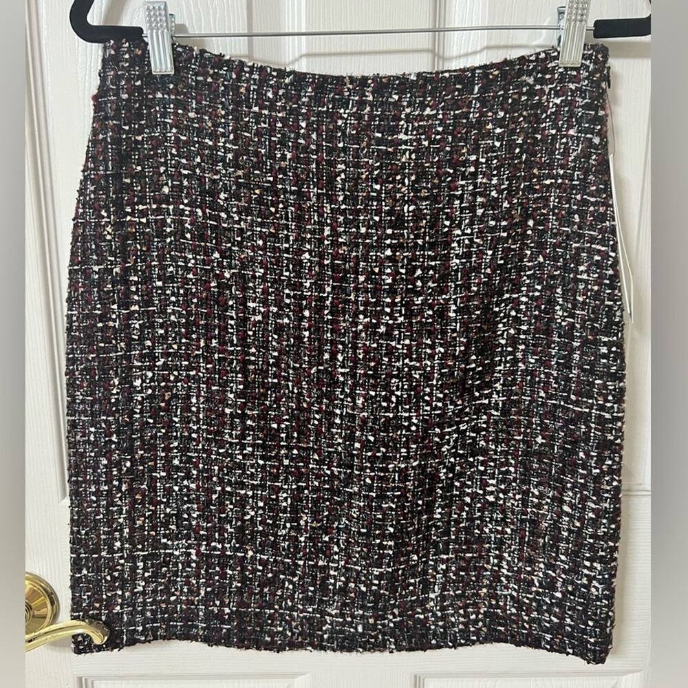 NWT Calvin Klein Tweed Skirt - Black, White, Burgundy (6)